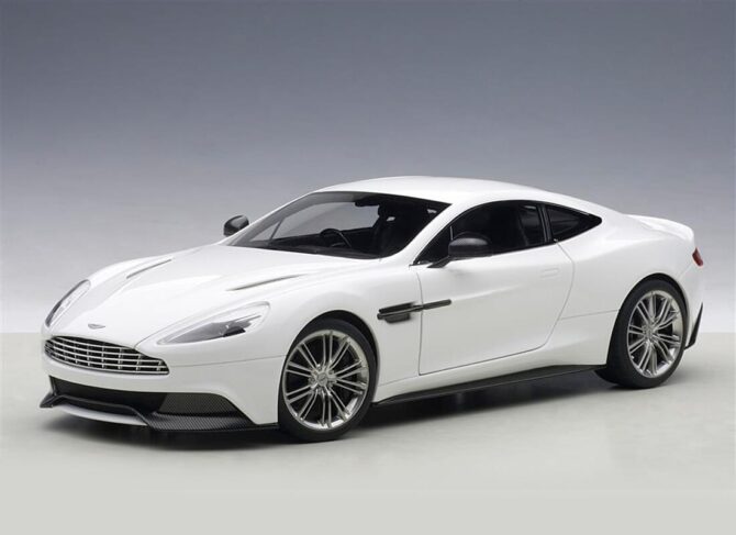 Aston Martin Vanquish 2015 1 to 18 scale AUTOart Composite Model Car