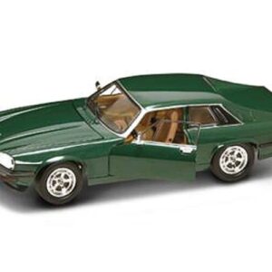 Jaguar XJS 1 to 18 scale Road Signature Diecast Model Car