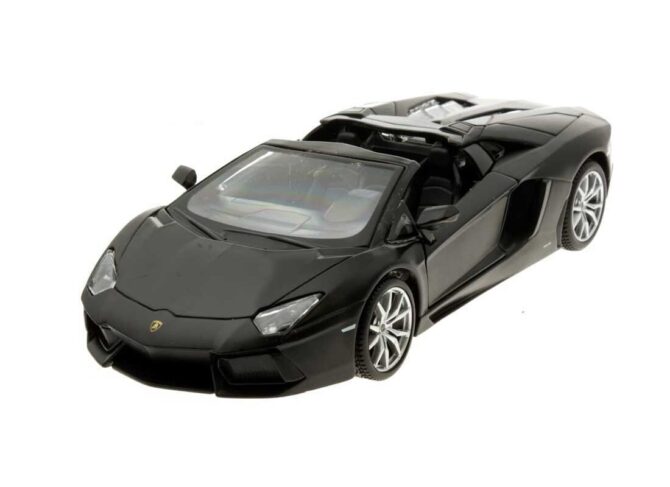 Lamborghini Aventador Roadster 1 to 24 scale Maisto Diecast Model Car