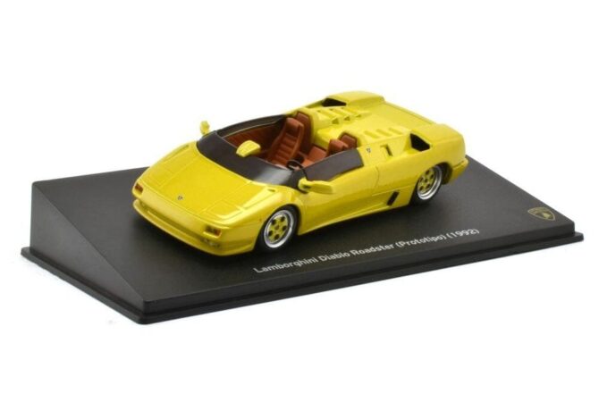 Lamborghini Diablo Roadster Prototipo 1992 1 to 43 scale Ex Mag Diecast Model Car