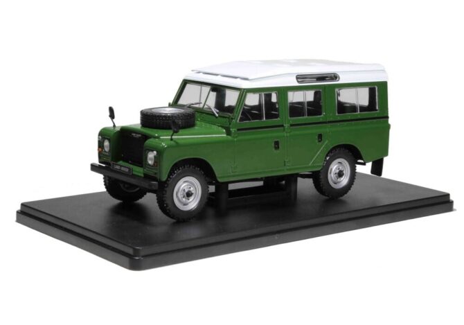 Land Rover Series III 109 1980 1 to 24 scale Whitebox Diecast Model Car