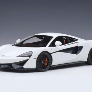 McLaren 570S 2016 1 to 18 scale AUTOart Composite Model Car