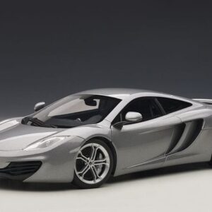 McLaren MP4 12C 1 to 18 scale AUTOart Diecast Model Car