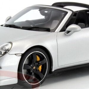 Porsche 911 Targa 4S Type 991 RHD 1 to 18 scale GT Spirit Resin Model Car