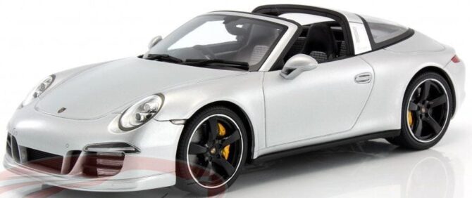 Porsche 911 Targa 4S Type 991 RHD 1 to 18 scale GT Spirit Resin Model Car